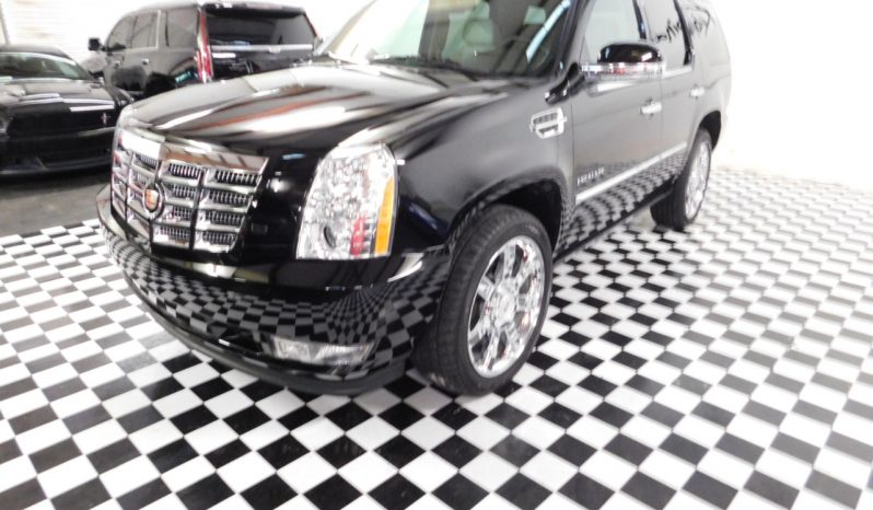 Used Cadillac Escalade 2009 full