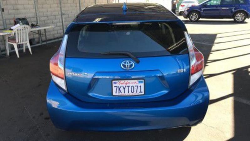 Used Toyota Prius 2015 full