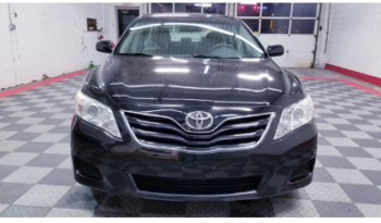 Used Toyota Camry 2011 full