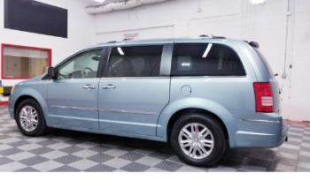 Used Chrysler Town and Country 2008 full