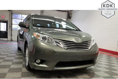 Used Toyota Sienna 2013