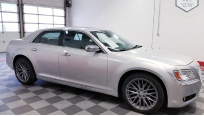 Used Chrysler 300 2012