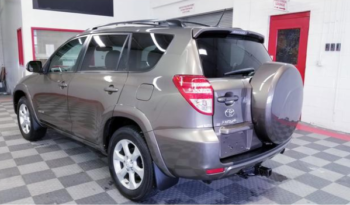 Used Toyota RAV4 2011 full