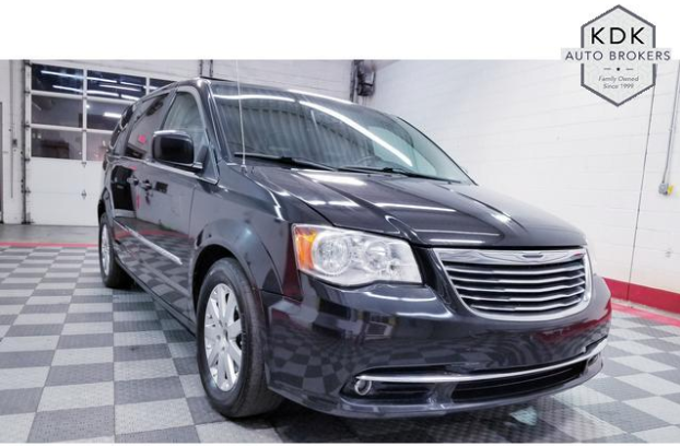 Used Chrysler Town and Country 2013