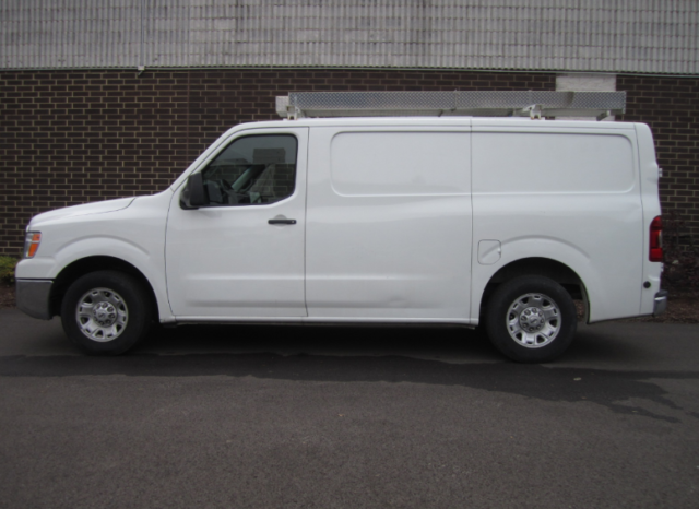 Used Nissan NV 2013 full