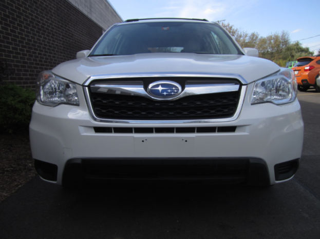 Used  Subaru Forester 2014 full