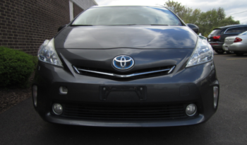 Used Toyota Prius V 2012 full