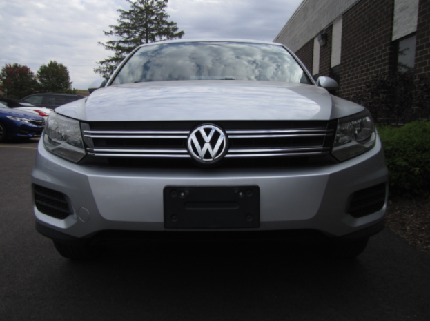 Used Volkswagen Tiguan 2013 full