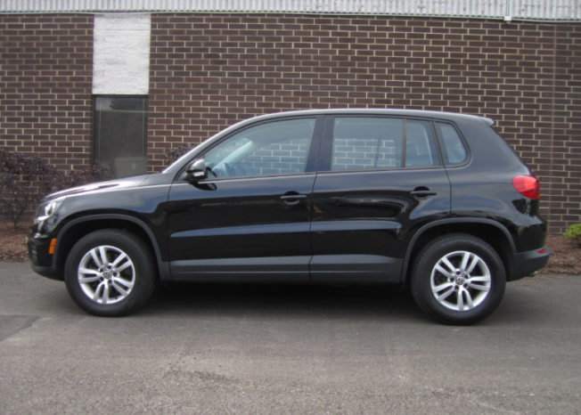 Used Volkswagen Tiguan 2012 full