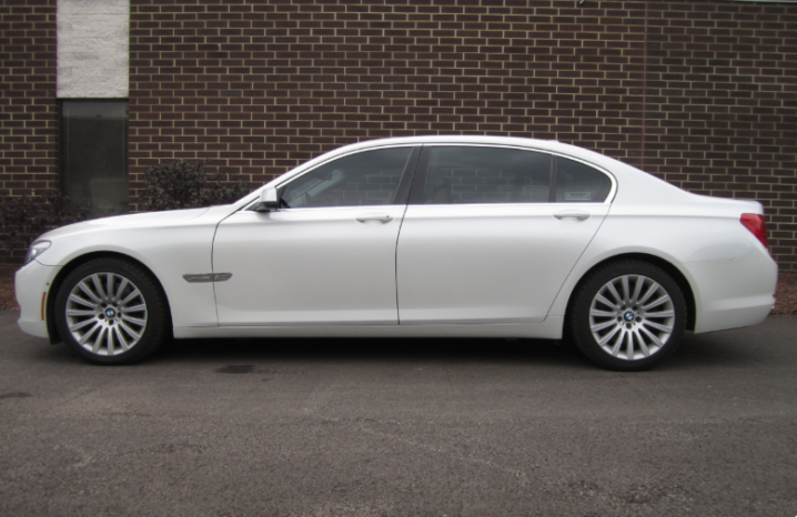 Used BMW 7 Series 2011 full