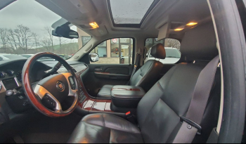 Used Cadillac Escalade 2009 full