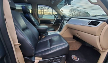 Used Cadillac Escalade 2011 full