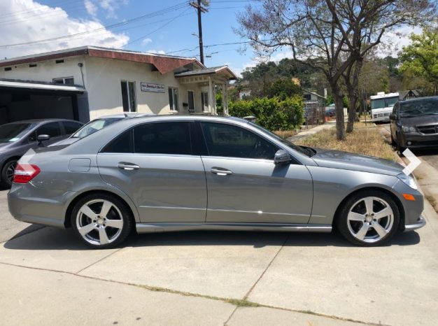 Used Mercedes-Benz E-Class 2011 full