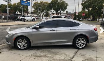 Used Chrysler 200 2016 full