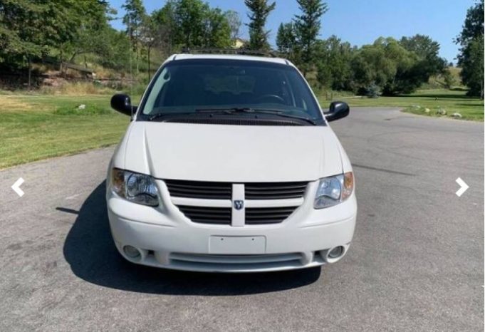 Dodge Grand Caravan 2005 full