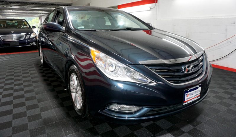 Hyundai Sonata 2013 FWD full