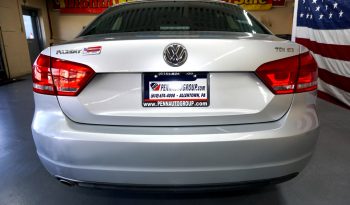 Volkswagen Passat 2014 FWD full