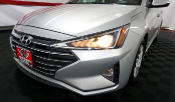 Hyundai Elantra 2019 FWD full