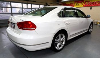 Volkswagen Passat 2014 FWD full