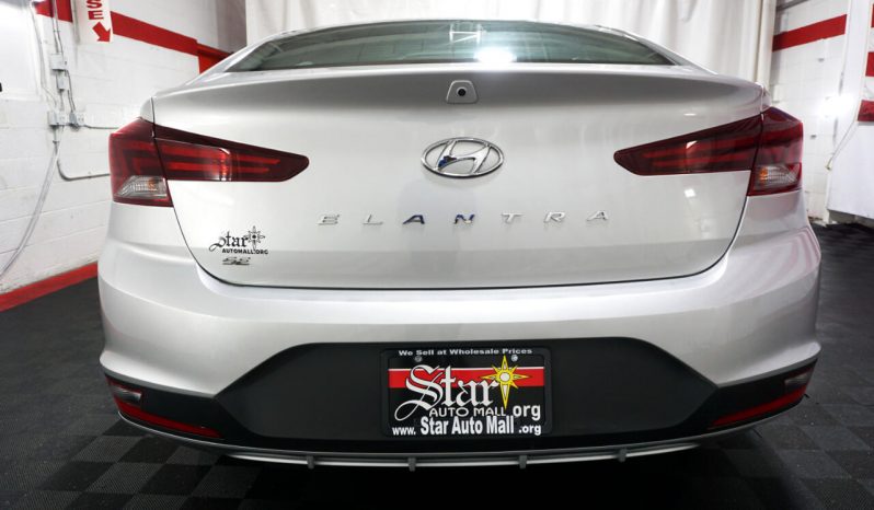 Hyundai Elantra 2019 FWD full