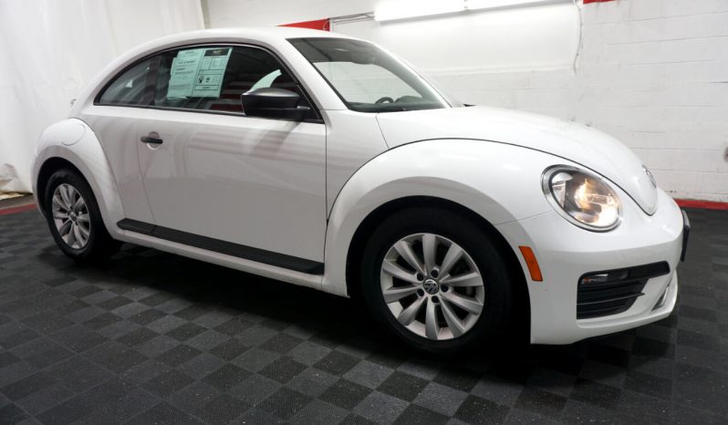 Volkswagen Beetle 2018 FWD full