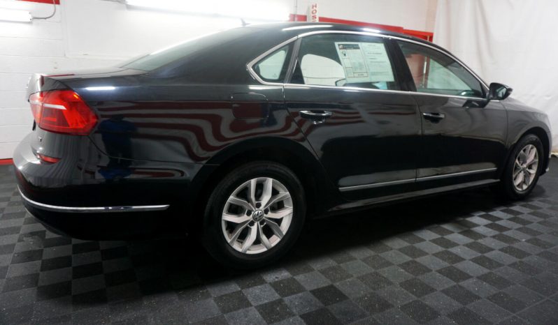 Volkswagen Passat 2016 FWD full