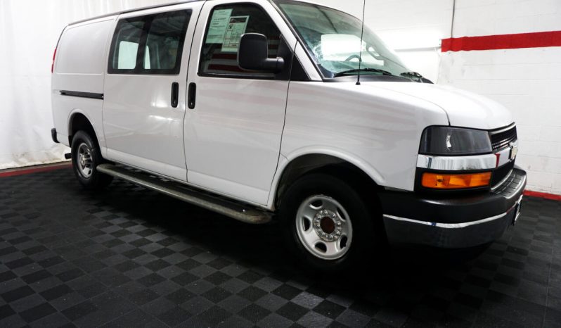 Chevrolet Express Passenger 2018 RWD full