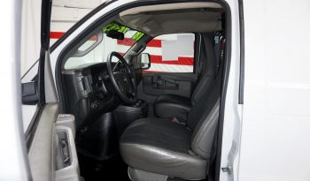 Chevrolet Express Passenger 2018 RWD full