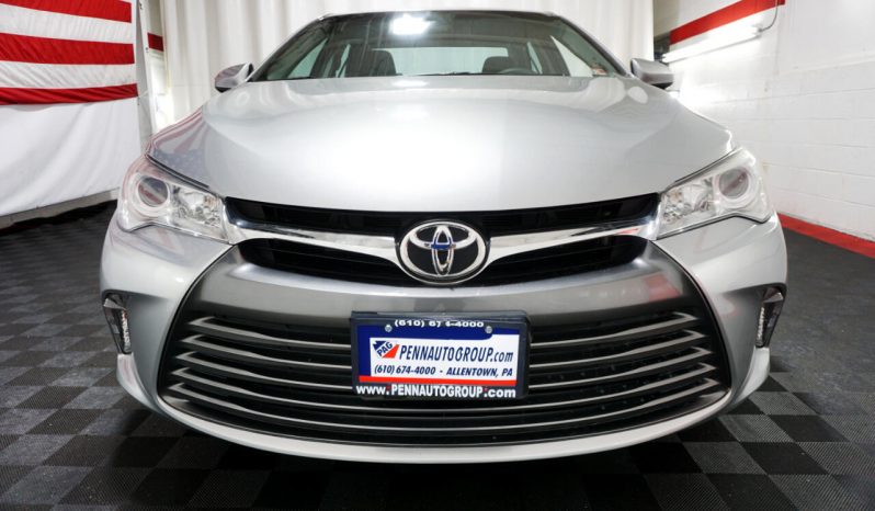 Toyota Camry 2016 FWD full