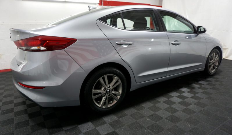 Hyundai Elantra 2017 FWD full