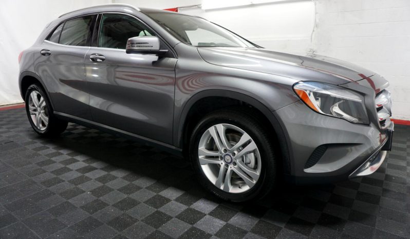 Mercedes-Benz GLA 2017 AWD full