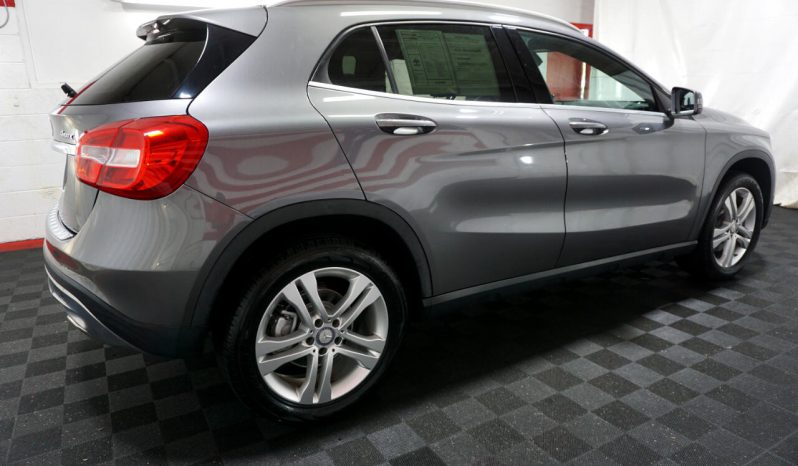 Mercedes-Benz GLA 2017 AWD full