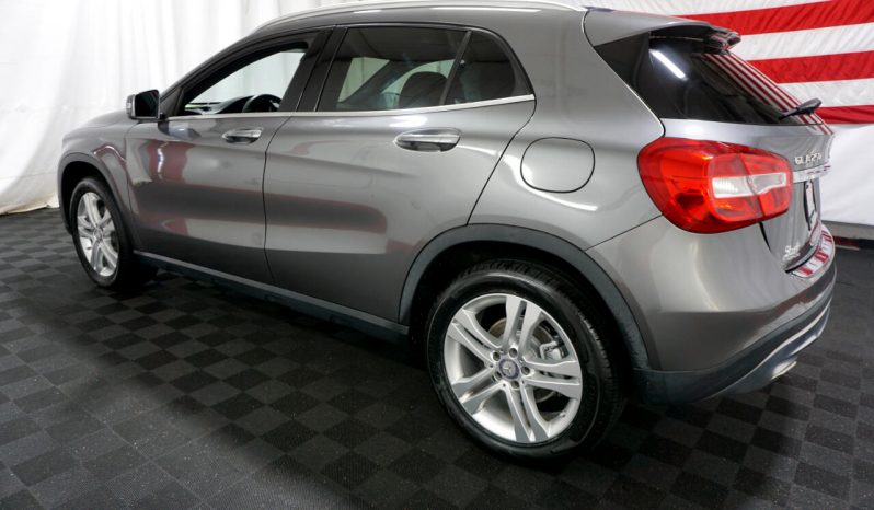 Mercedes-Benz GLA 2017 AWD full