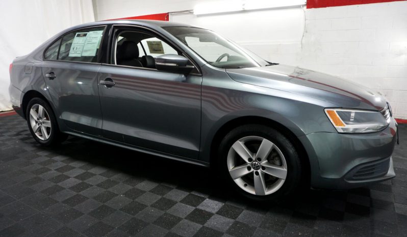 Volkswagen Jetta 2012 FWD full