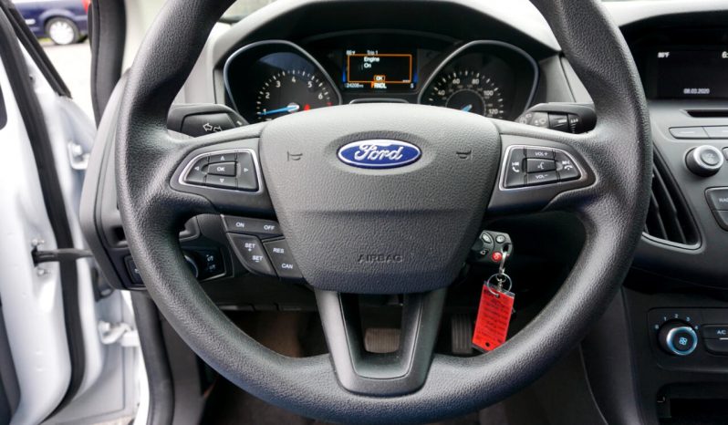 Ford Focus 2016 FWD full