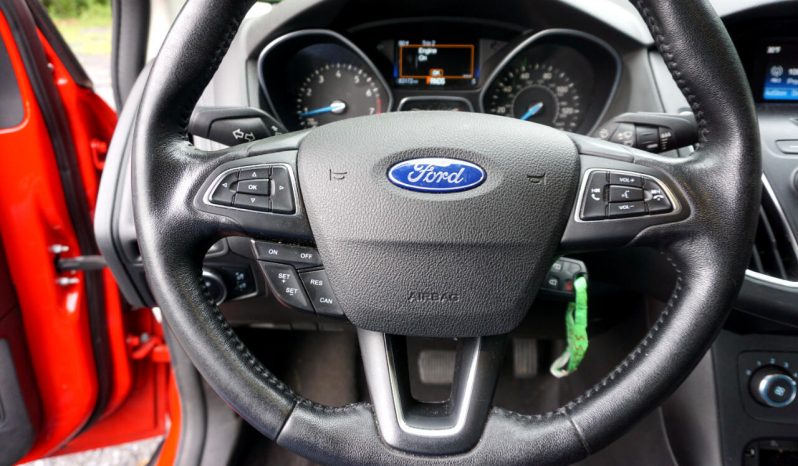 Ford Focus 2016 FWD full