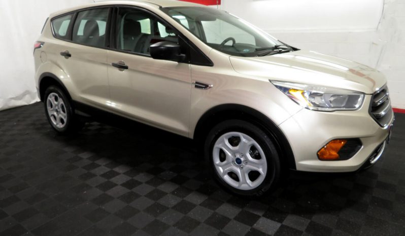 Ford Escape 2017 FWD full