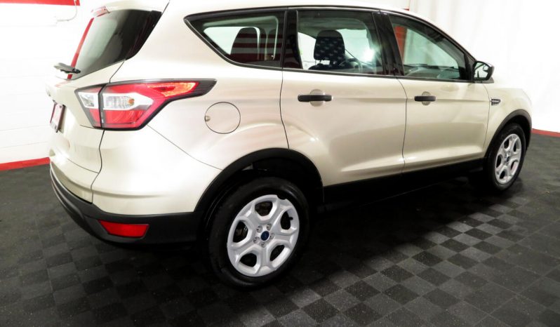 Ford Escape 2017 FWD full