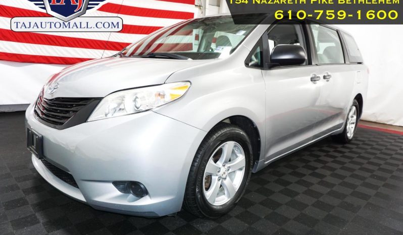 Toyota Sienna 2012 FWD