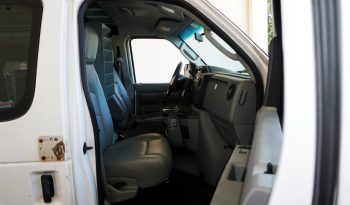 Ford Econoline 2010 RWD full