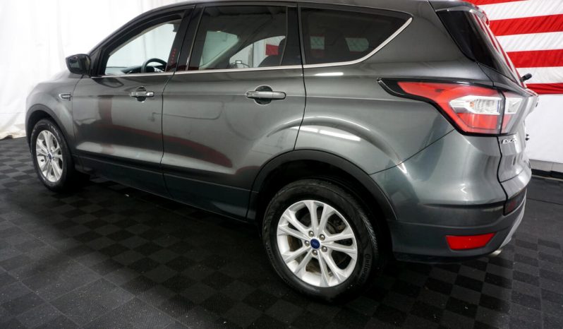 Ford Escape SE 2017 4WD full