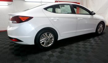 Hyundai Elantra 2019 FWD full