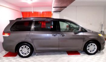 Toyota Sienna 2012 AWD full