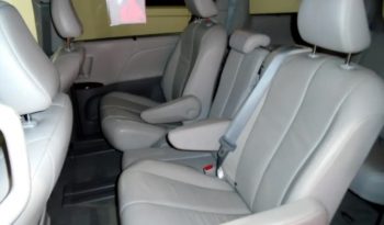 Toyota Sienna 2012 AWD full