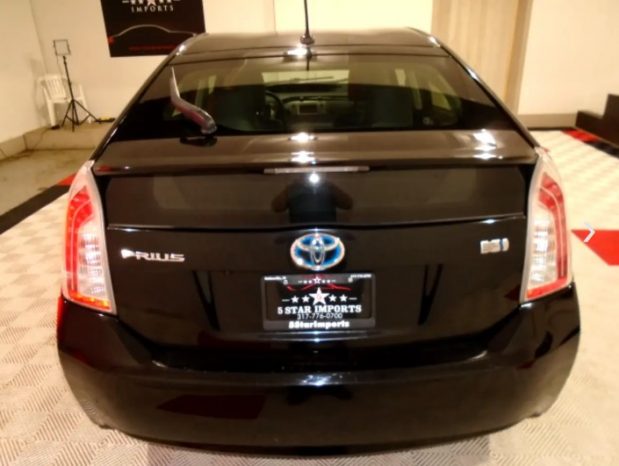 Toyota Prius 2013 FWD full