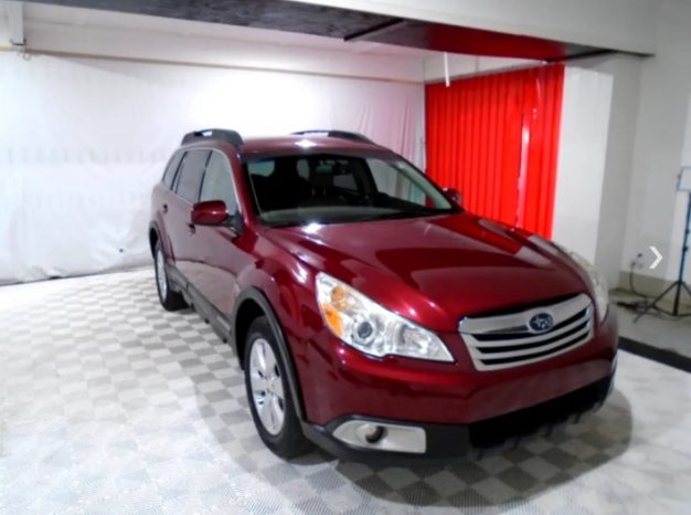 Subaru Outback 2.5i Premium 2011 AWD full