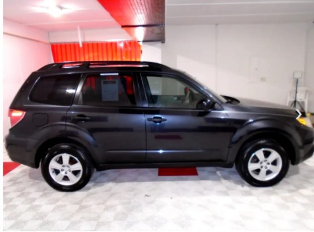 Subaru Forester 2.5X Special Edition 2010 AWD full