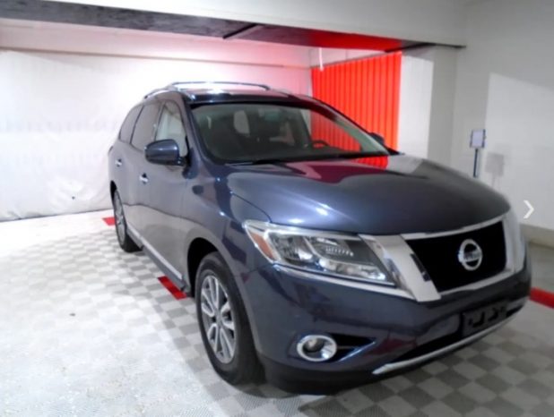 Nissan Pathfinder 2013 4WD full