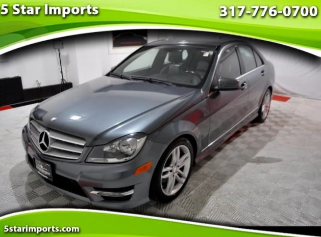 Mercedes-Benz C-Class 2012 AWD