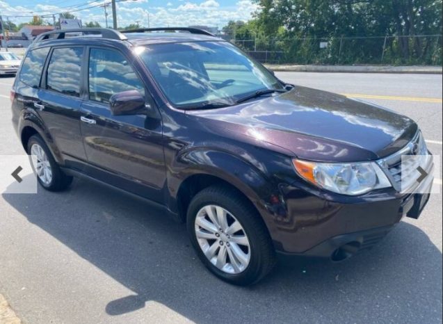 Subaru Forester 2.5X Premium 2013 AWD full